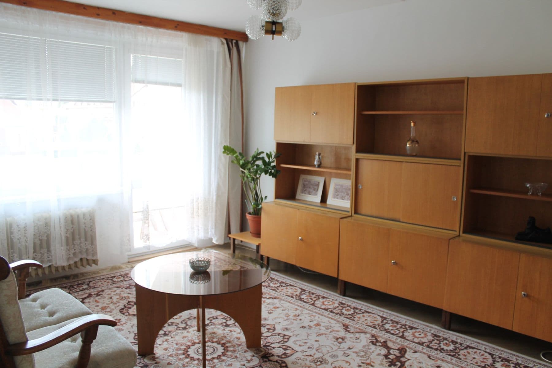 Pronájem bytu 4+1 84 m², Školní, Karlovy Vary, Karlovarský kraj Pronájem bytu 4+1 84 m², Školní, Karlovy Vary, Karlovarský kraj