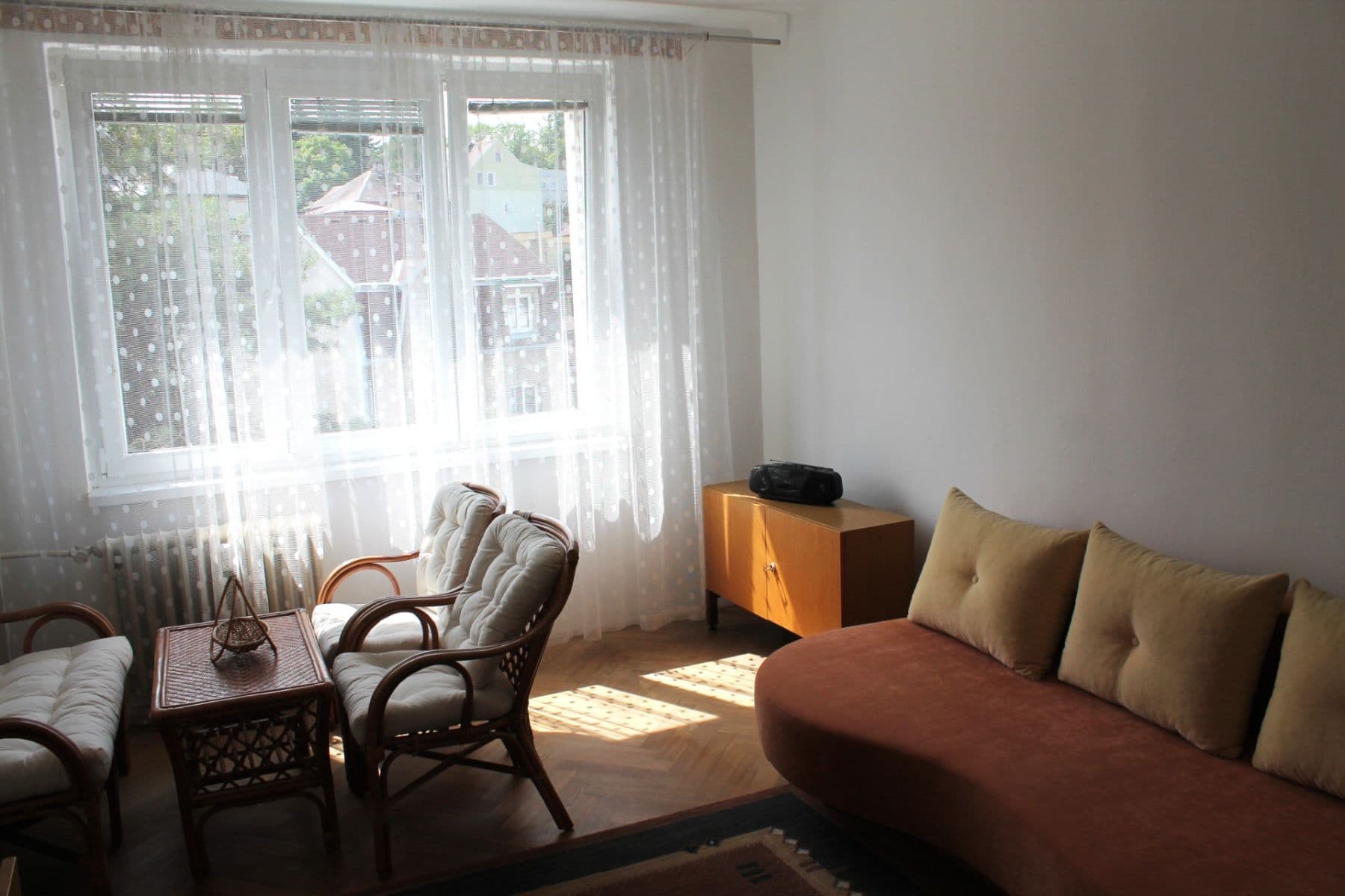 Pronájem bytu 4+1 84 m², Školní, Karlovy Vary, Karlovarský kraj Pronájem bytu 4+1 84 m², Školní, Karlovy Vary, Karlovarský kraj