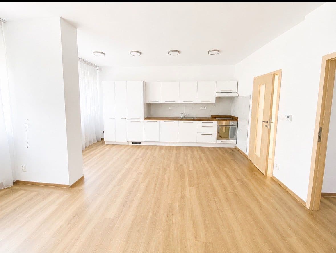 Pronájem bytu 2+kk 47 m², U Nových domů Ⅰ, Praha, Praha Pronájem bytu 2+kk 47 m², U Nových domů Ⅰ, Praha, Praha