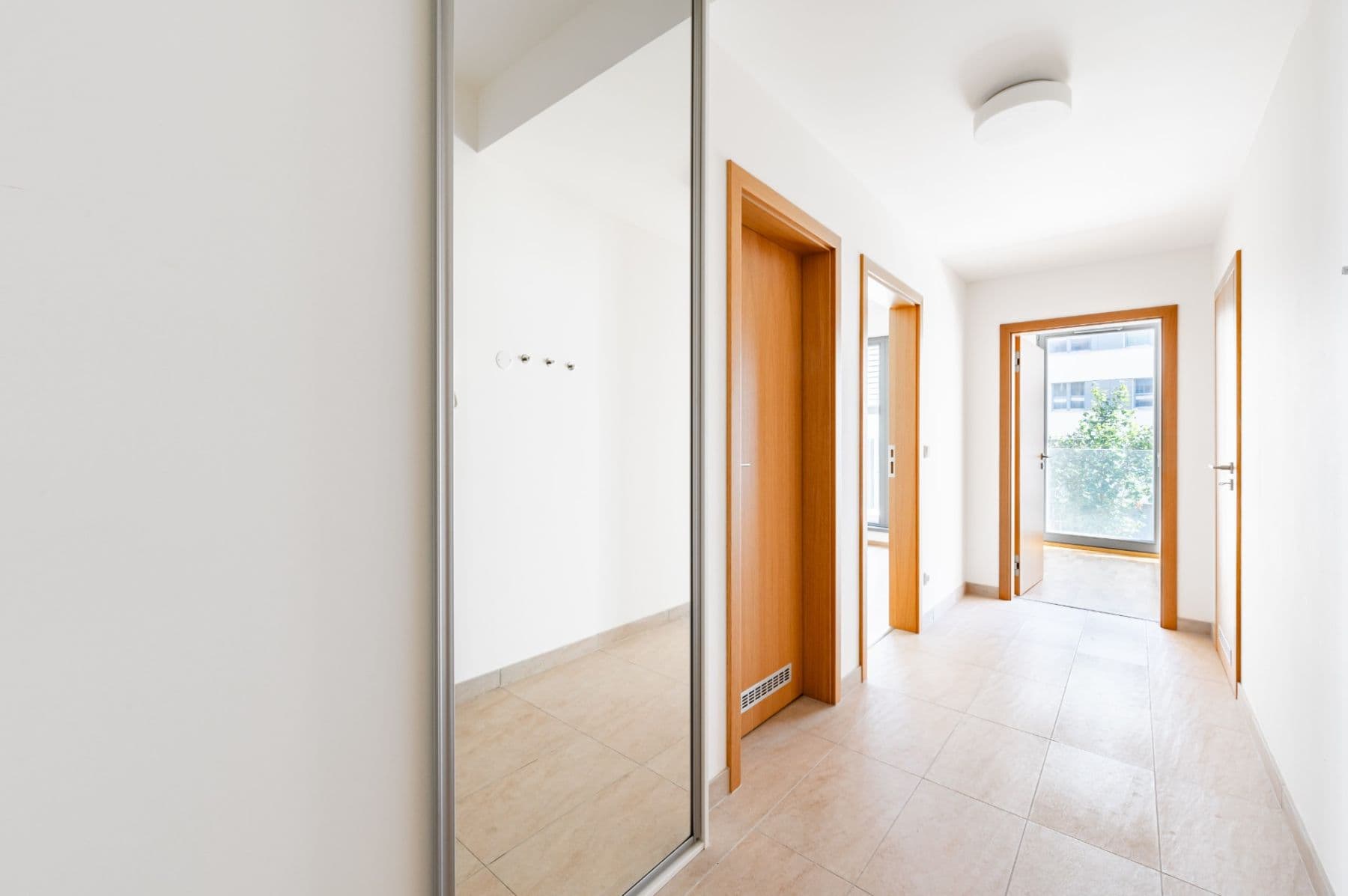 Pronájem bytu 2+kk 58 m², U Mlýnského kanálu, Praha, Praha Pronájem bytu 2+kk 58 m², U Mlýnského kanálu, Praha, Praha