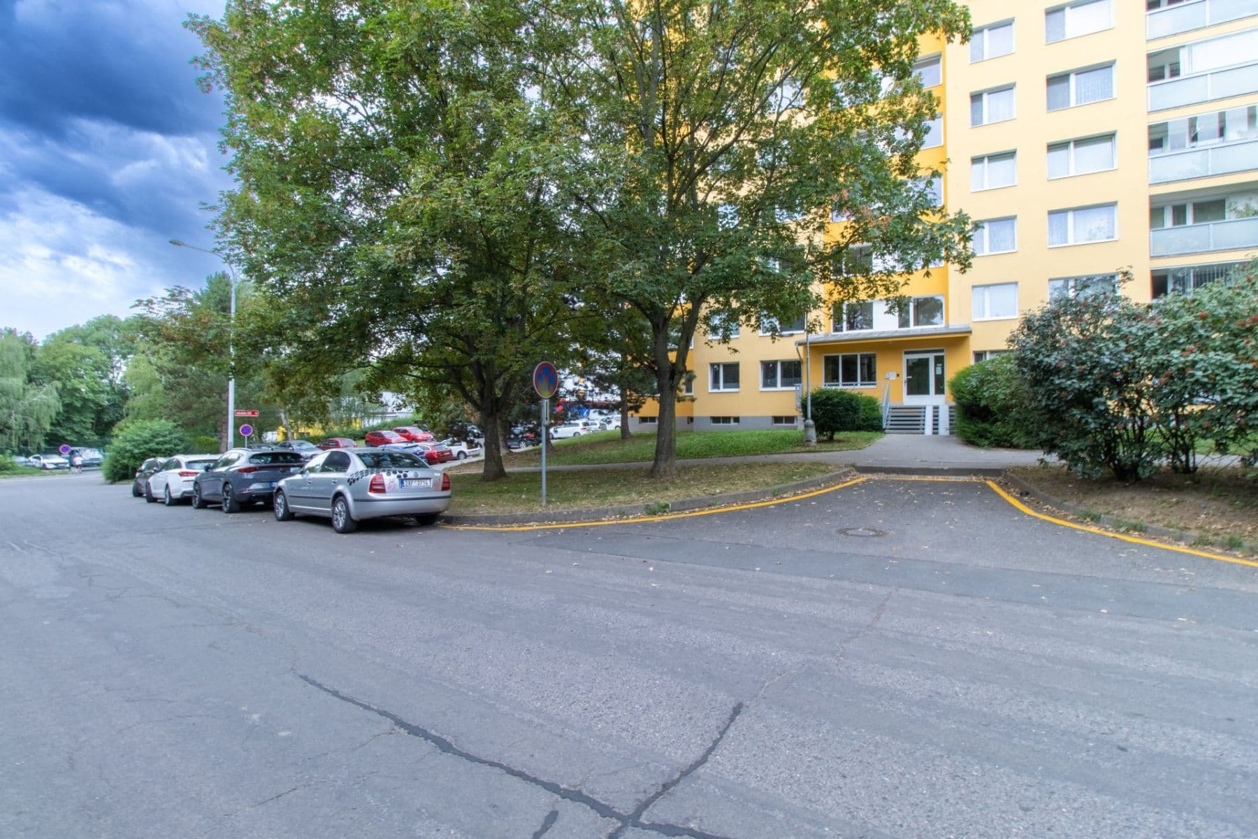 Pronájem bytu 2+kk 50 m², Kurčatovova, Praha, Praha Pronájem bytu 2+kk 50 m², Kurčatovova, Praha, Praha