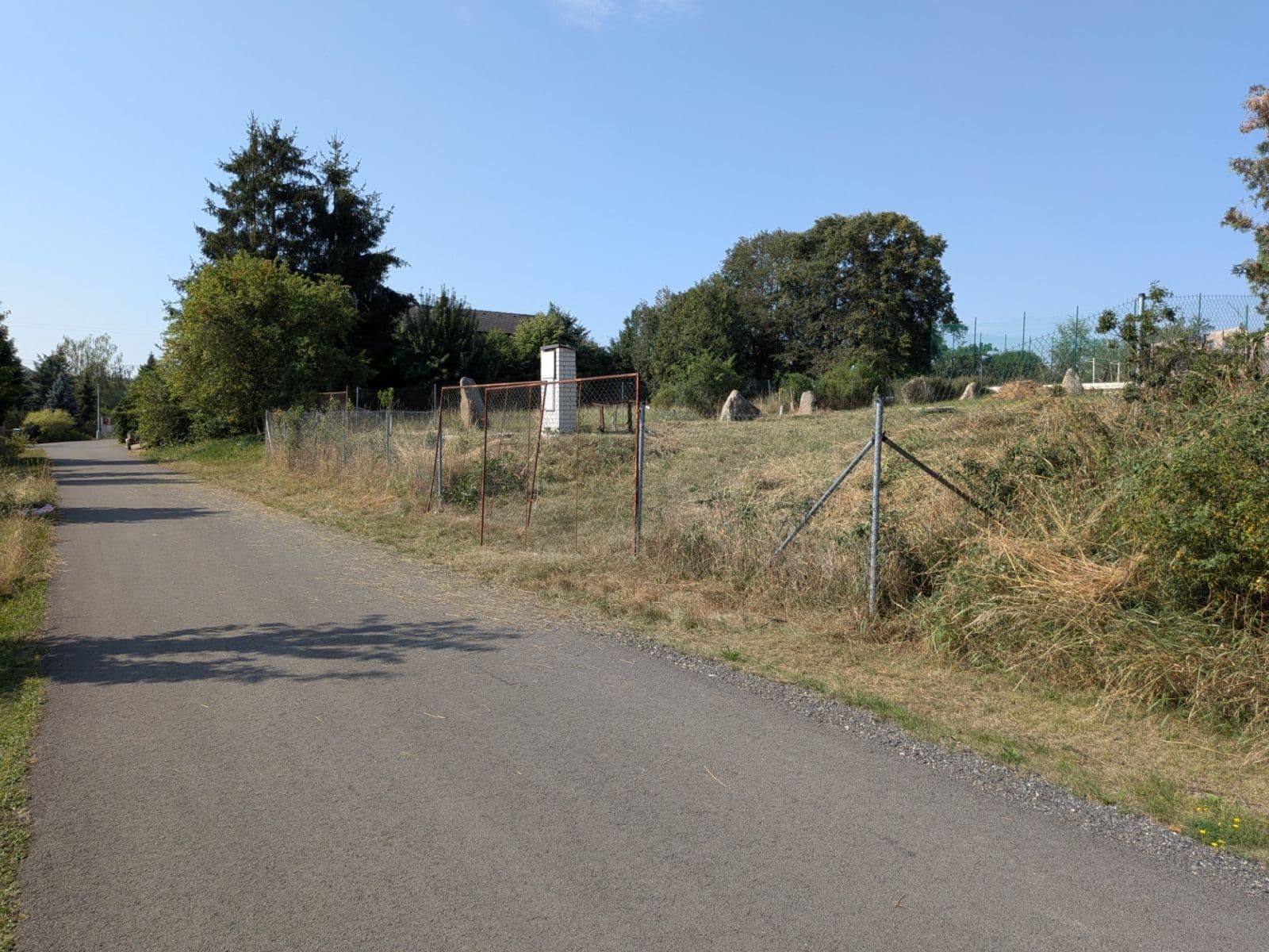 Prodej pozemku 1.110 m², Bratřínov, Středočeský kraj Prodej pozemku 1.110 m², Bratřínov, Středočeský kraj