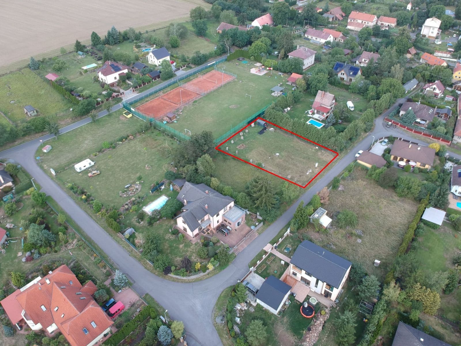 Prodej pozemku 1.110 m², Bratřínov, Středočeský kraj Prodej pozemku 1.110 m², Bratřínov, Středočeský kraj