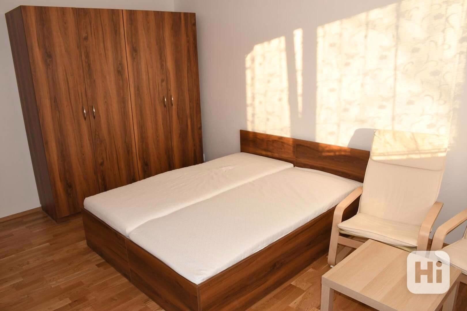 Prodej bytu 1+1 35 m², Slovácká, Břeclav, Jihomoravský kraj Prodej bytu 1+1 35 m², Slovácká, Břeclav, Jihomoravský kraj