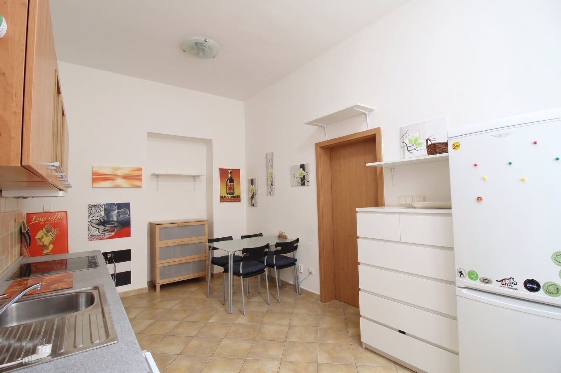 Pronájem bytu 1+1 37 m², Řehořova, Praha, Praha Pronájem bytu 1+1 37 m², Řehořova, Praha, Praha