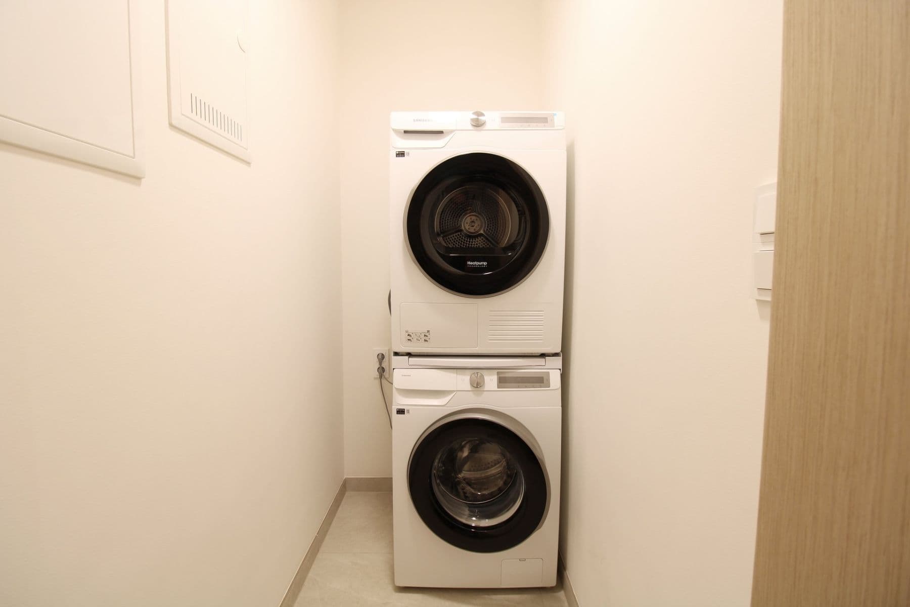 Pronájem bytu 3+kk 94 m², Pod Juliskou, Praha, Praha Pronájem bytu 3+kk 94 m², Pod Juliskou, Praha, Praha