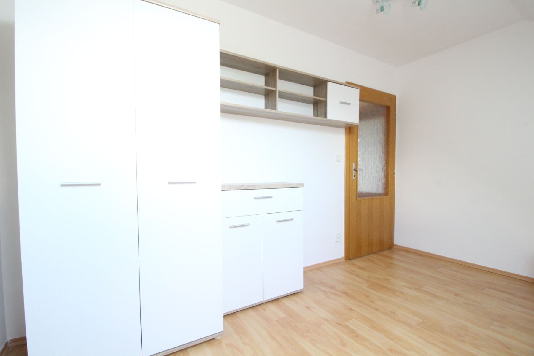 Pronájem domu 97 m², pozemek 59 m², Martinská, Kolín, Středočeský kraj Pronájem domu 97 m², pozemek 59 m², Martinská, Kolín, Středočeský kraj