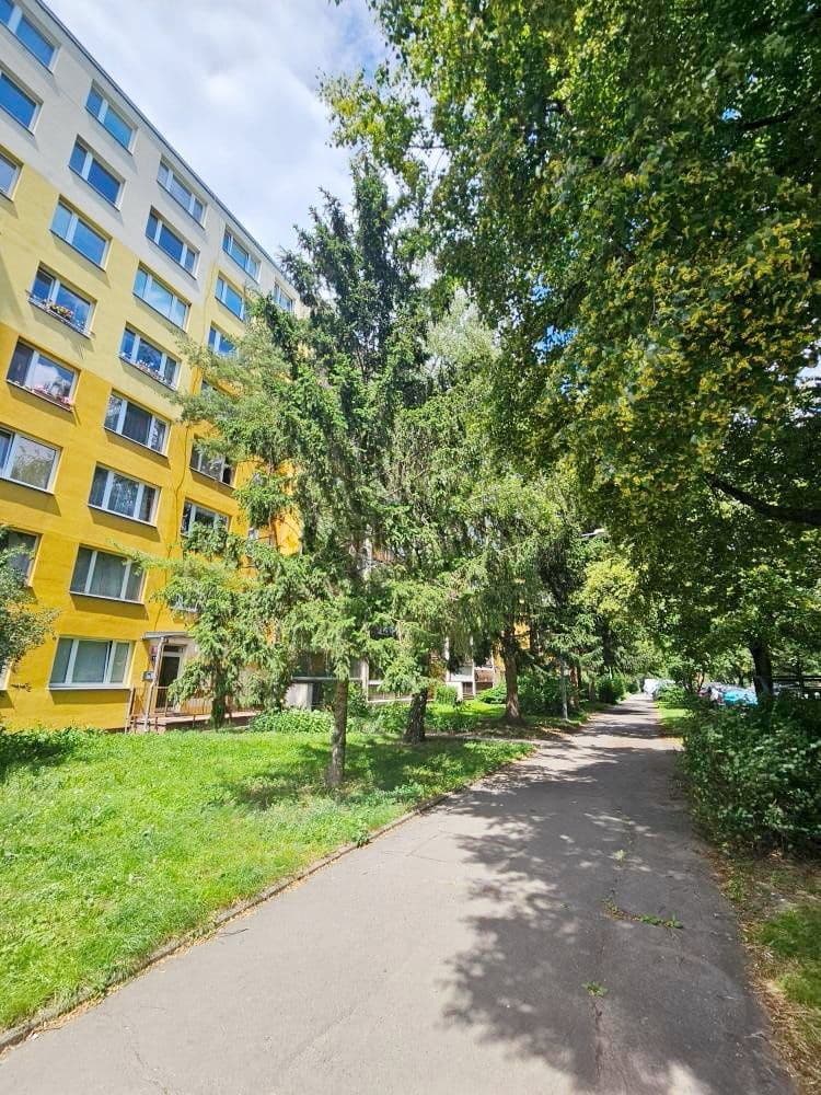 Pronájem bytu 1+1 33 m², Českolipská, Praha, Praha Pronájem bytu 1+1 33 m², Českolipská, Praha, Praha