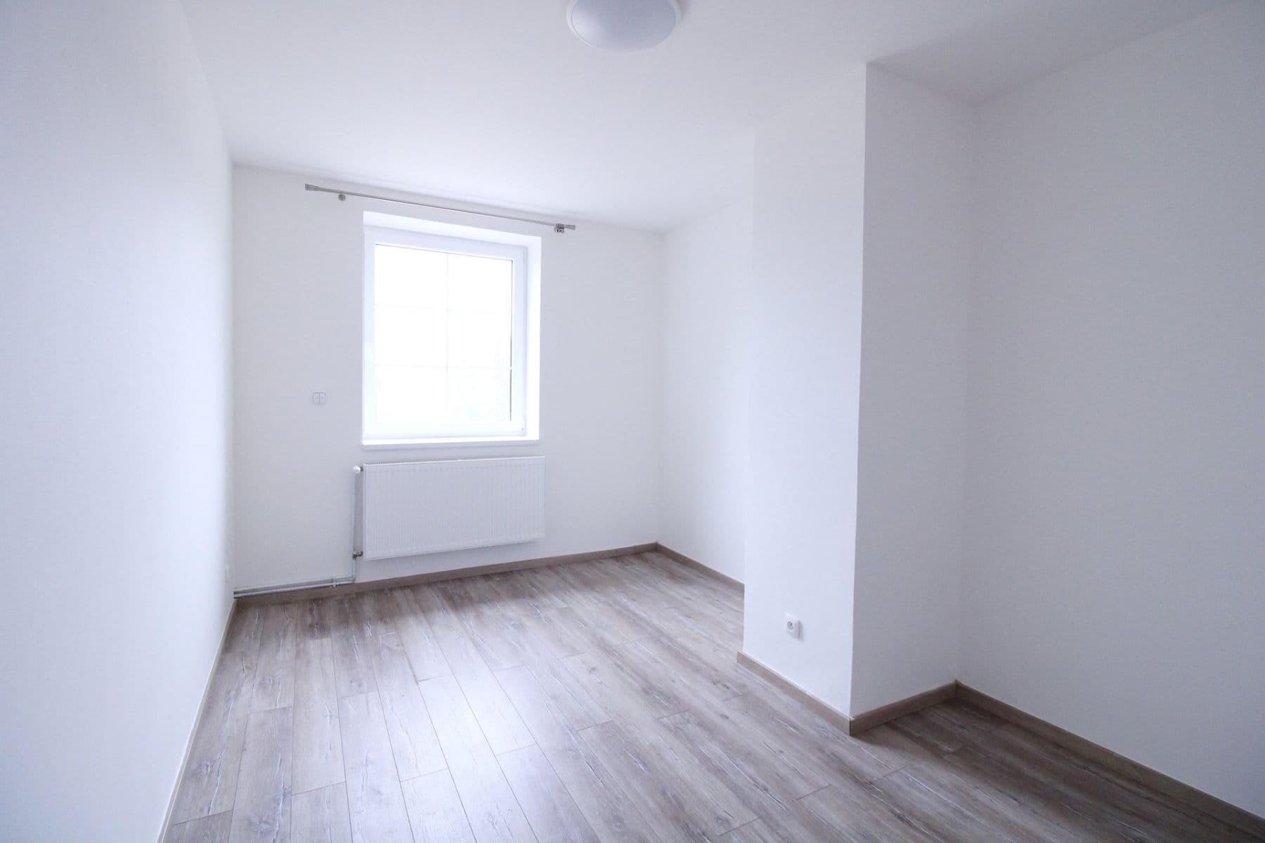 Pronájem bytu 3+kk 88 m², Branov, Středočeský kraj Pronájem bytu 3+kk 88 m², Branov, Středočeský kraj