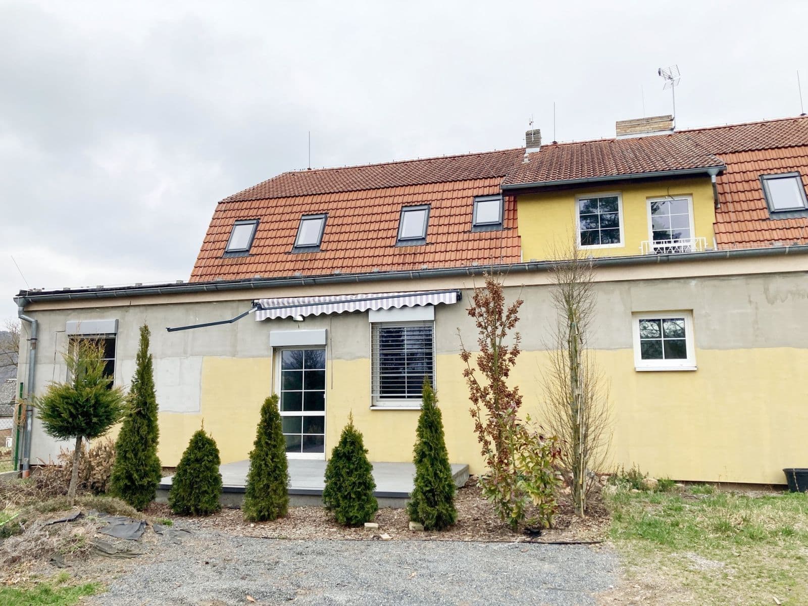 Pronájem bytu 3+kk 88 m², Branov, Středočeský kraj Pronájem bytu 3+kk 88 m², Branov, Středočeský kraj