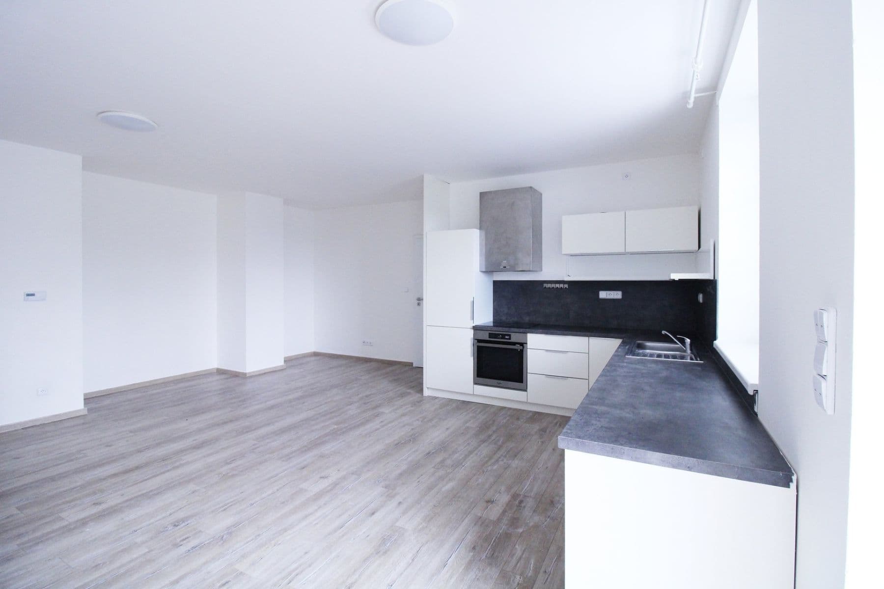 Pronájem bytu 3+kk 88 m², Branov, Středočeský kraj Pronájem bytu 3+kk 88 m², Branov, Středočeský kraj