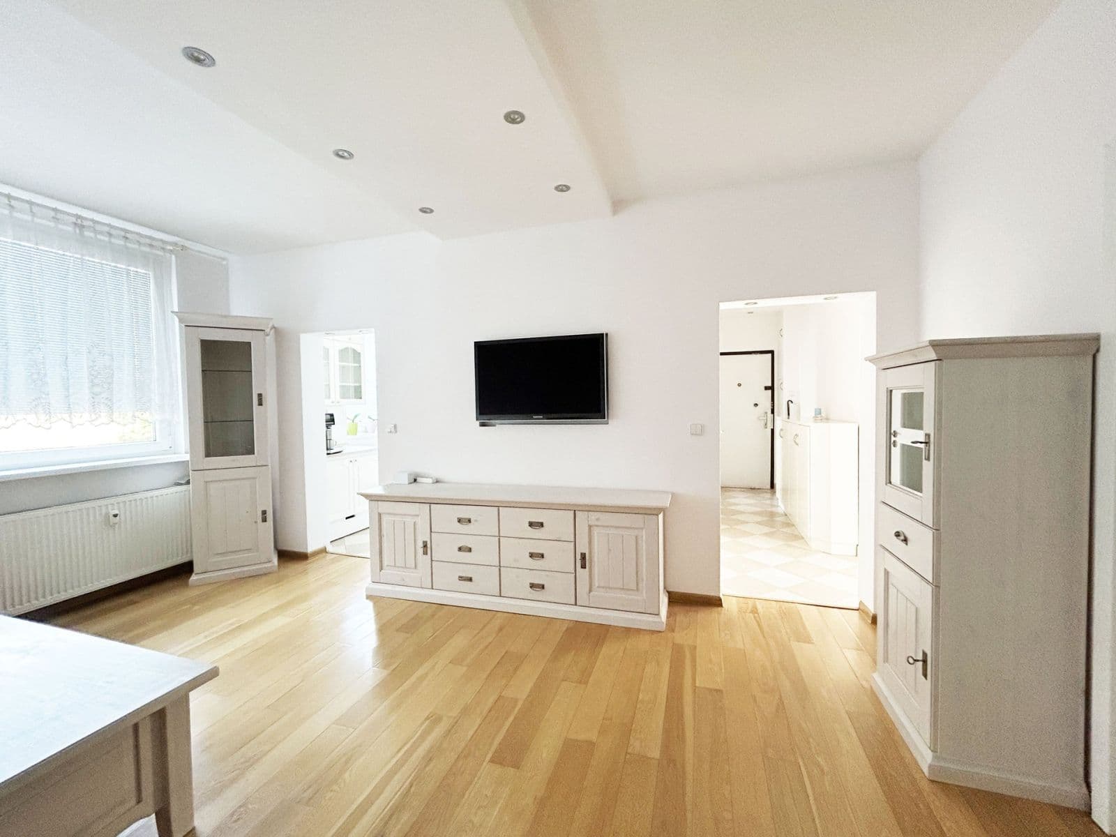 Pronájem bytu 3+1 69 m², Machatého, Praha, Praha Pronájem bytu 3+1 69 m², Machatého, Praha, Praha