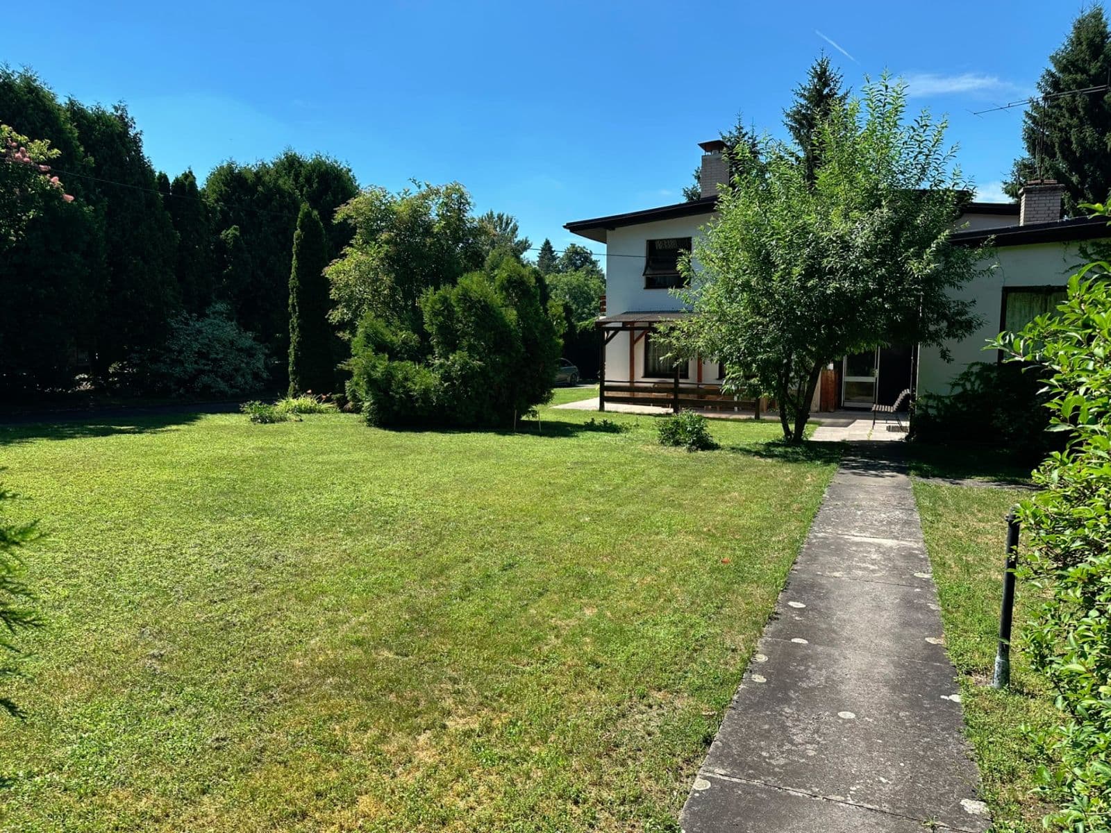 Prodej domu 206 m², pozemek 1.487 m², Dobročovická, Úvaly, Středočeský kraj Prodej domu 206 m², pozemek 1.487 m², Dobročovická, Úvaly, Středočeský kraj