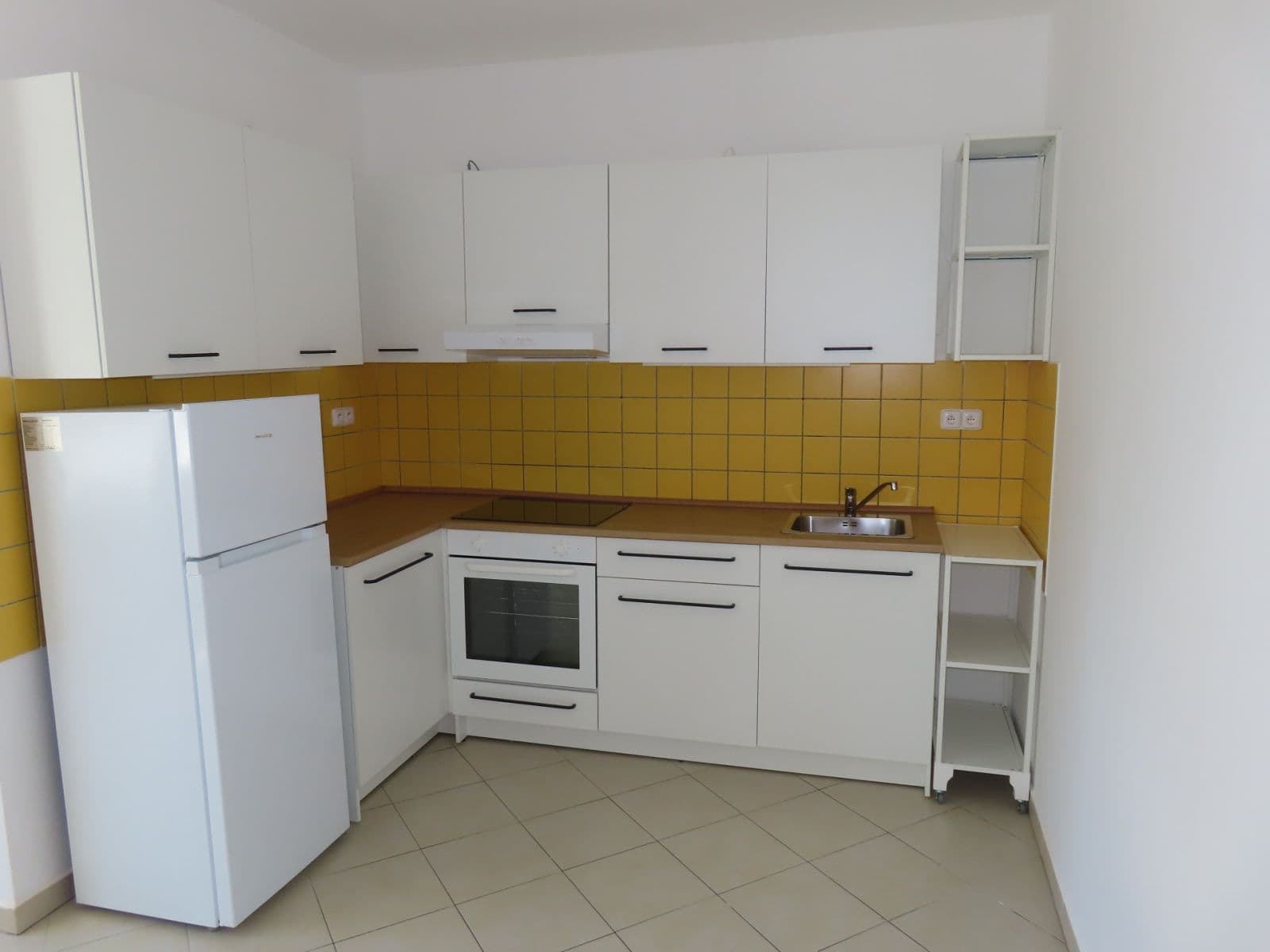Pronájem bytu 3+kk 58 m², Vlnitá, Praha, Praha Pronájem bytu 3+kk 58 m², Vlnitá, Praha, Praha