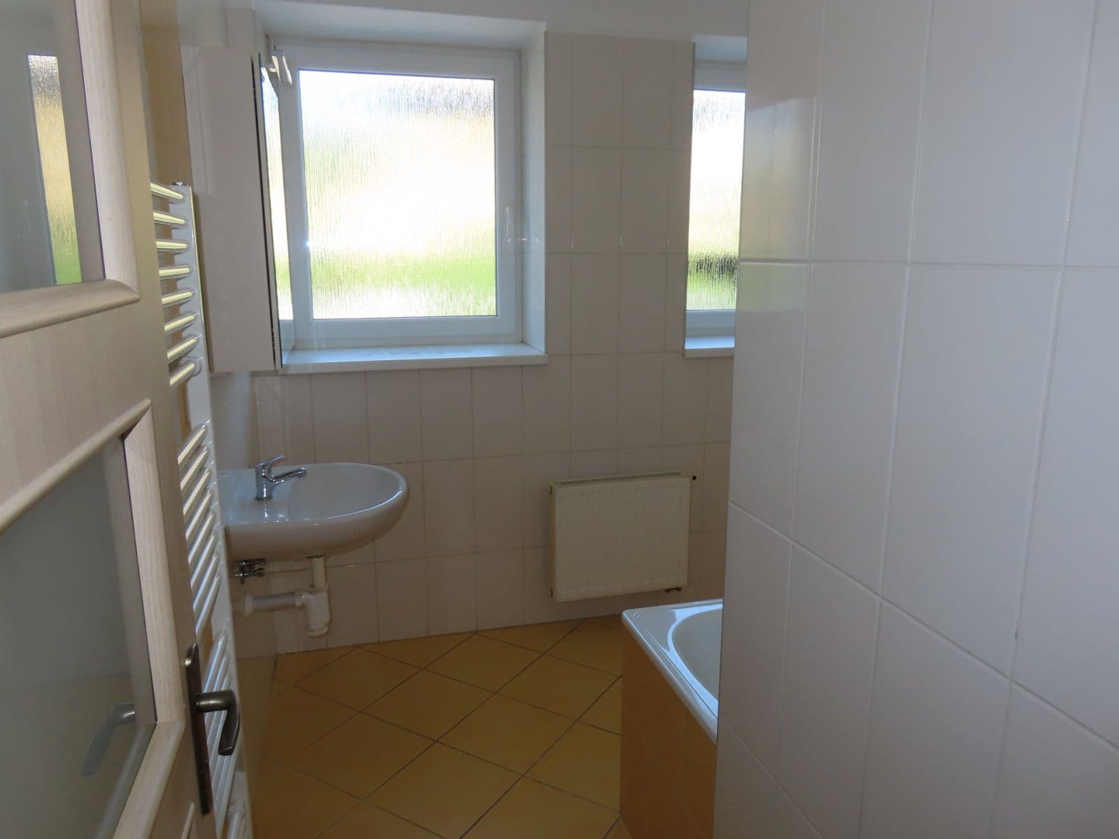Pronájem bytu 3+kk 58 m², Vlnitá, Praha, Praha Pronájem bytu 3+kk 58 m², Vlnitá, Praha, Praha