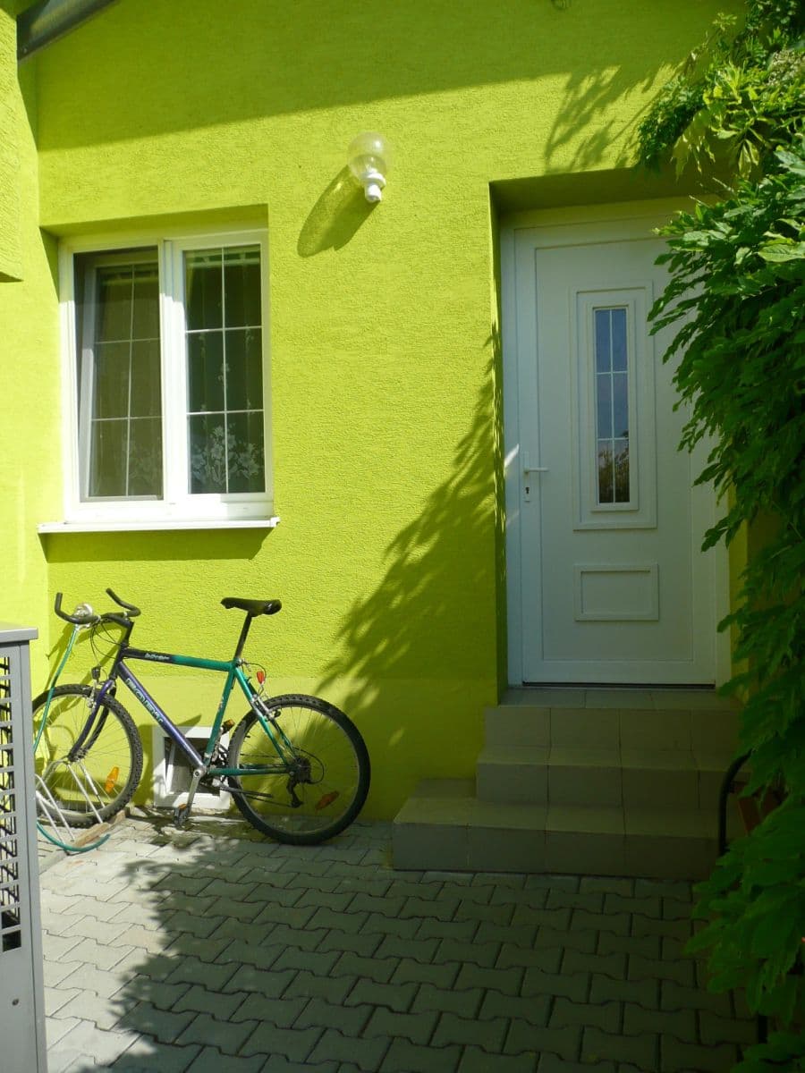 Pronájem bytu 2+1 42 m², Ochozská, Brno, Jihomoravský kraj Pronájem bytu 2+1 42 m², Ochozská, Brno, Jihomoravský kraj