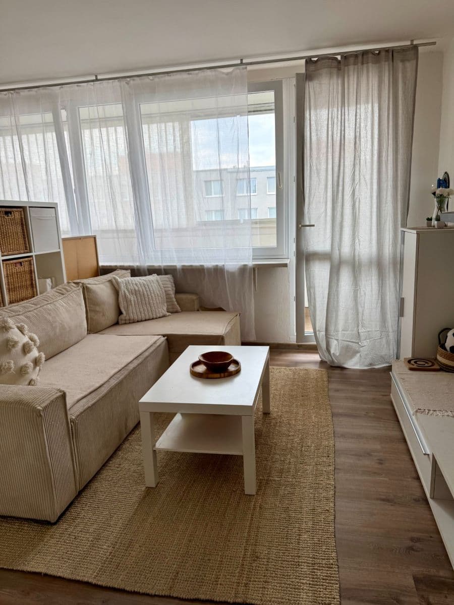 Pronájem bytu 1+1 41 m², Lovosická, Praha, Praha Pronájem bytu 1+1 41 m², Lovosická, Praha, Praha