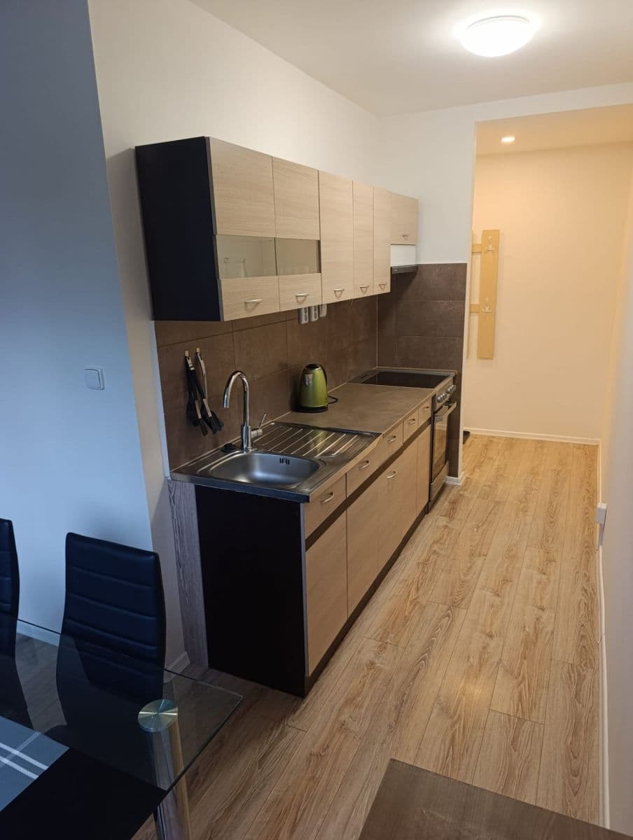 Pronájem bytu 1+1 36 m², Vondrákova, Brno, Jihomoravský kraj Pronájem bytu 1+1 36 m², Vondrákova, Brno, Jihomoravský kraj