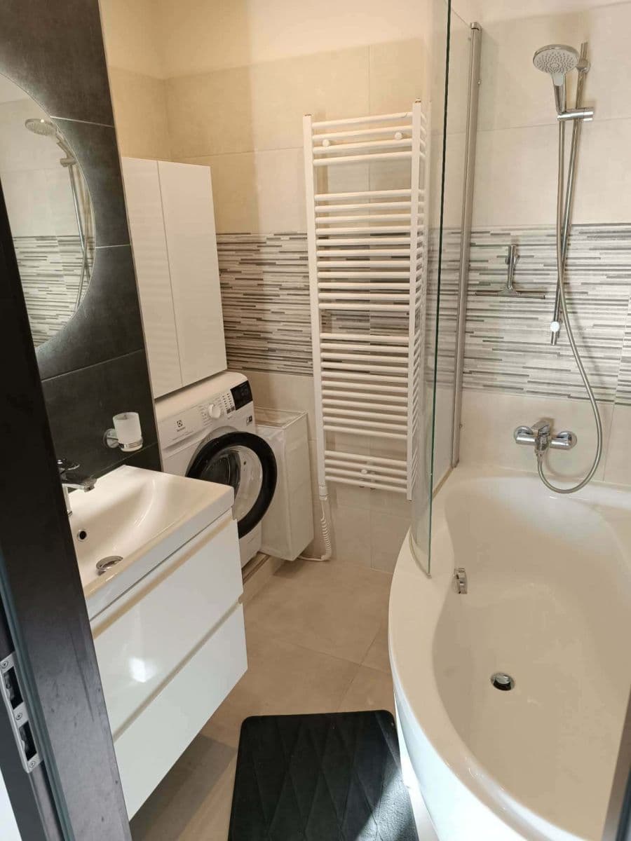 Pronájem bytu 3+1 75 m², Tyršova, Vyškov, Jihomoravský kraj Pronájem bytu 3+1 75 m², Tyršova, Vyškov, Jihomoravský kraj