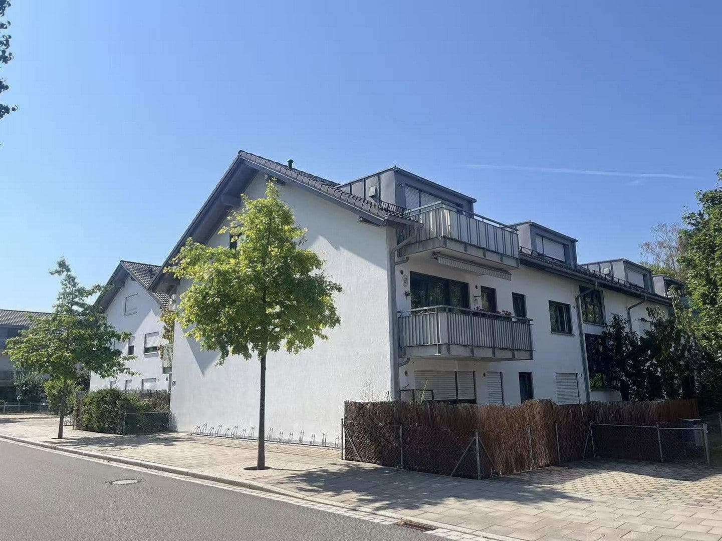 Prodej bytu 3+1 70 m², Freiherr-von-Stengel-Str.xx, Neubiberg, Bavorsko Prodej bytu 3+1 70 m², Freiherr-von-Stengel-Str.xx, Neubiberg, Bavorsko