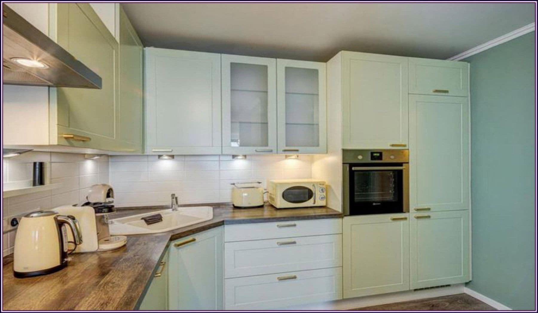 Pronájem bytu 2+1 70 m², Sültstraße 18, Berlin, Berlín Pronájem bytu 2+1 70 m², Sültstraße 18, Berlin, Berlín