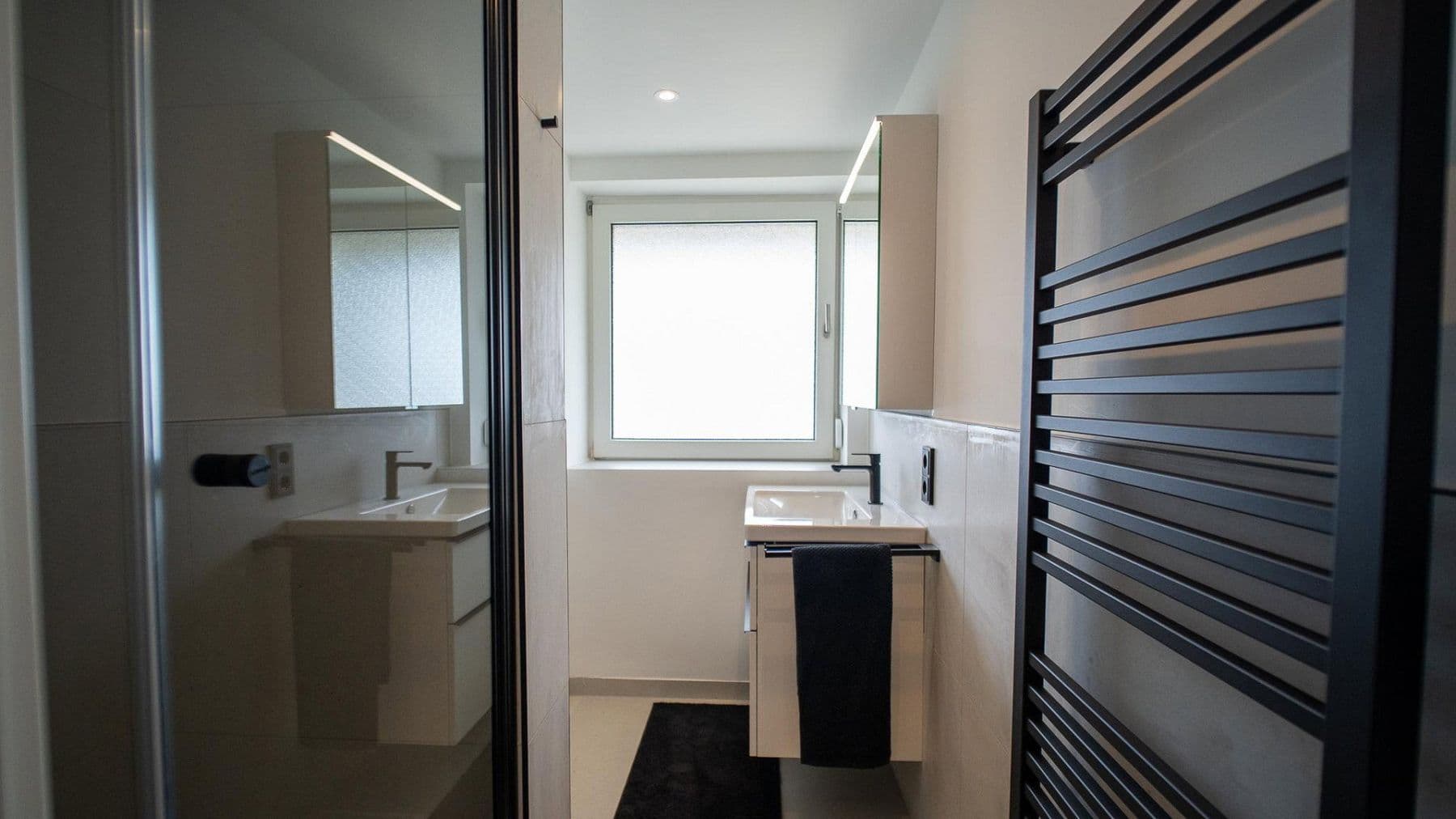 Prodej bytu 4+1 83 m², Schaffhauser Straße 16, München, Bavorsko Prodej bytu 4+1 83 m², Schaffhauser Straße 16, München, Bavorsko