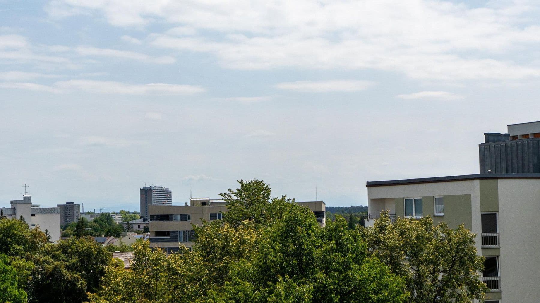 Prodej bytu 4+1 83 m², Schaffhauser Straße 16, München, Bavorsko Prodej bytu 4+1 83 m², Schaffhauser Straße 16, München, Bavorsko