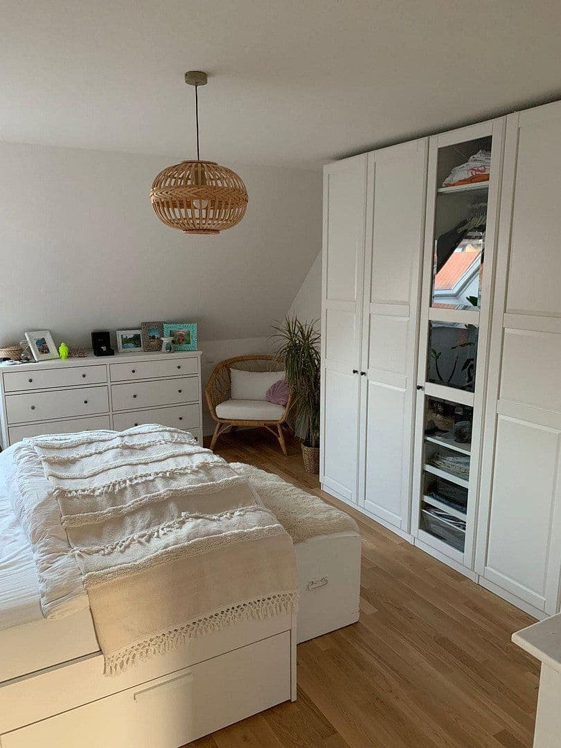 Prodej bytu 4+1 113 m², Metzingen, Bádensko-Württembersko Prodej bytu 4+1 113 m², Metzingen, Bádensko-Württembersko