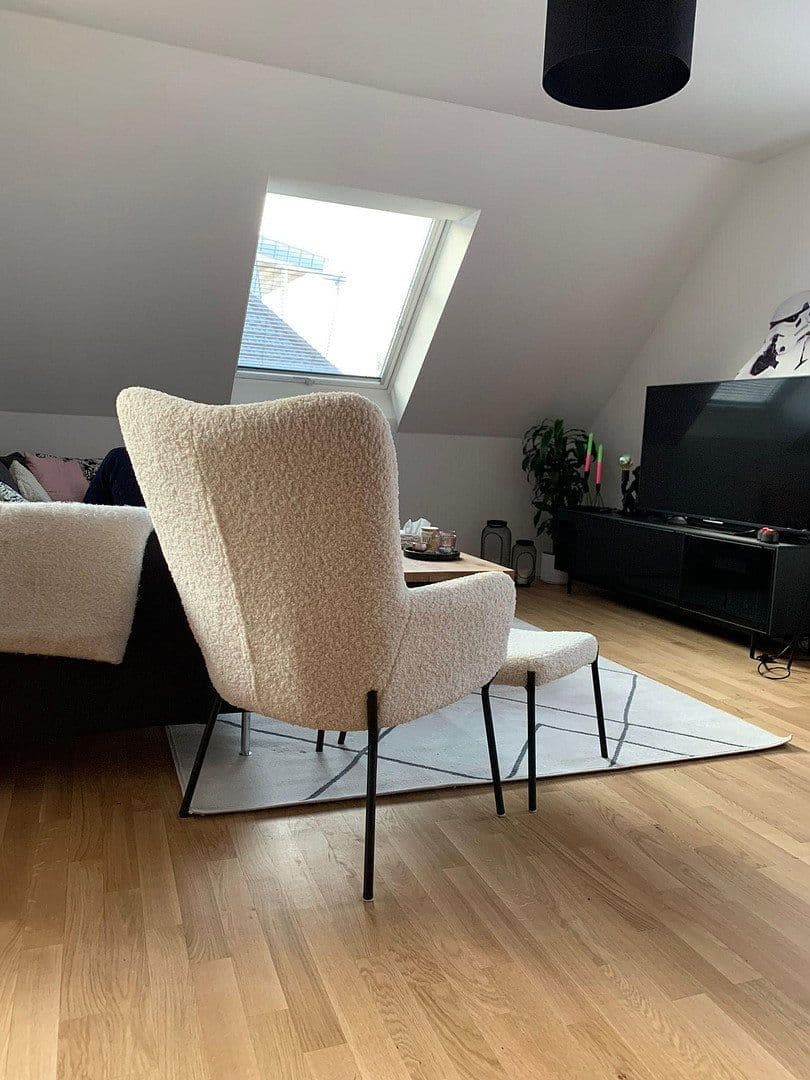 Prodej bytu 4+1 113 m², Metzingen, Bádensko-Württembersko Prodej bytu 4+1 113 m², Metzingen, Bádensko-Württembersko