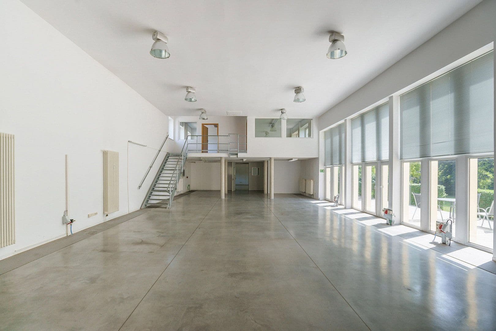 Pronájem kanceláře 500 m², Max-Planck-Straße 22b, Chemnitz, Sasko Pronájem kanceláře 500 m², Max-Planck-Straße 22b, Chemnitz, Sasko