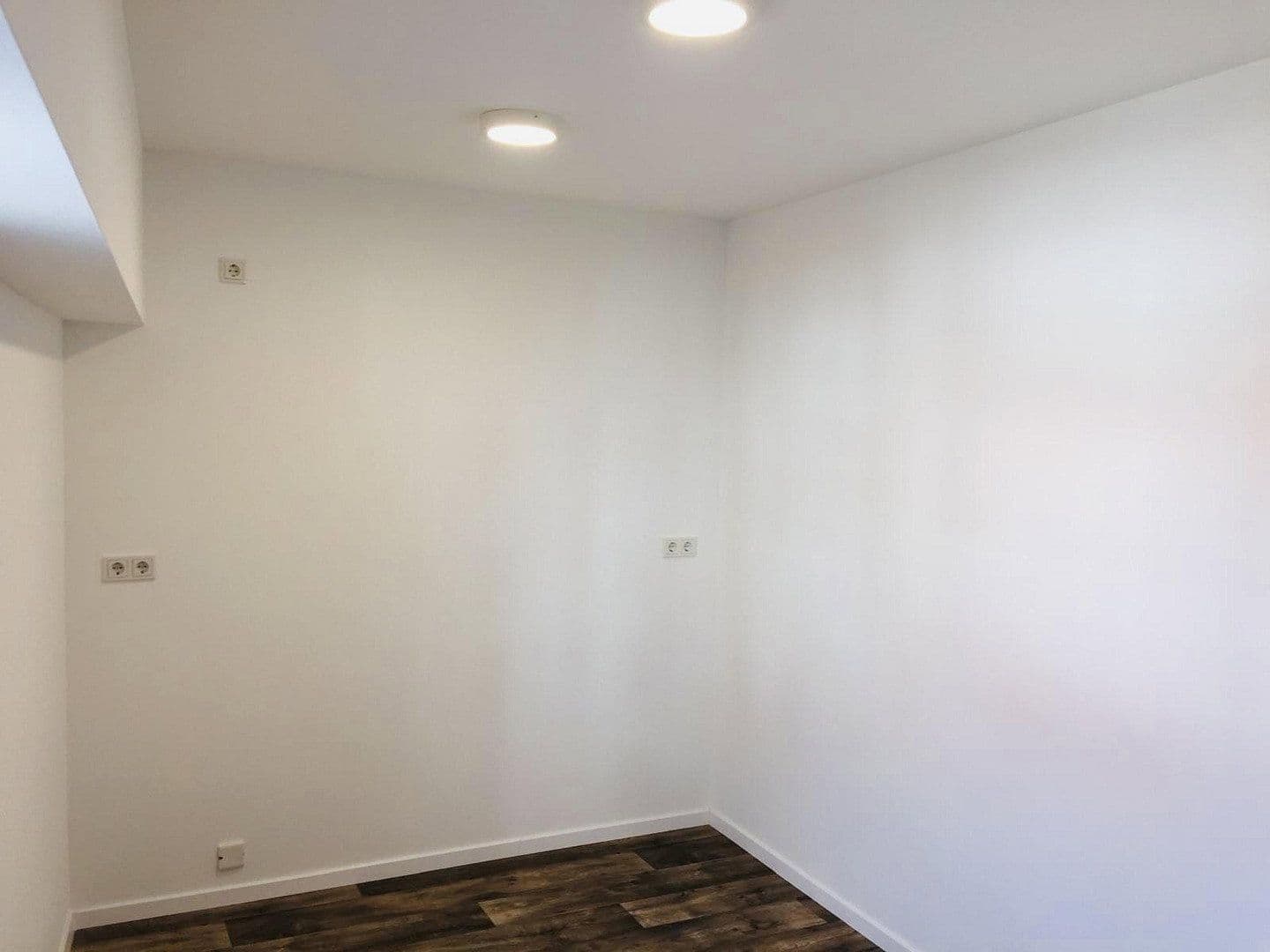 Pronájem bytu 4+1 100 m², Tanzberg 1, Meiningen, Durynsko Pronájem bytu 4+1 100 m², Tanzberg 1, Meiningen, Durynsko