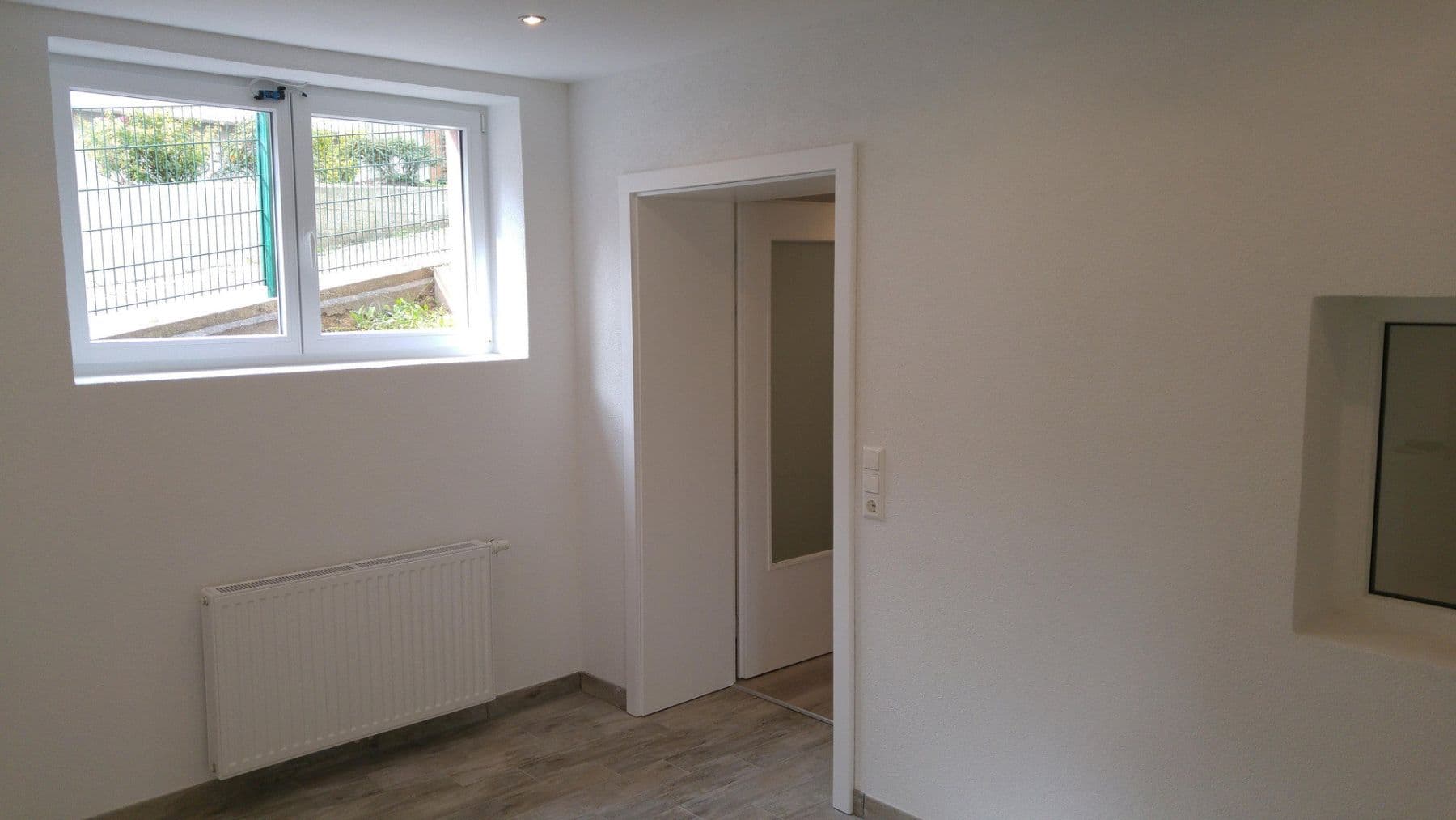 Pronájem bytu 2+1 52 m², Rohrackerstraße 317, Stuttgart, Bádensko-Württembersko Pronájem bytu 2+1 52 m², Rohrackerstraße 317, Stuttgart, Bádensko-Württembersko