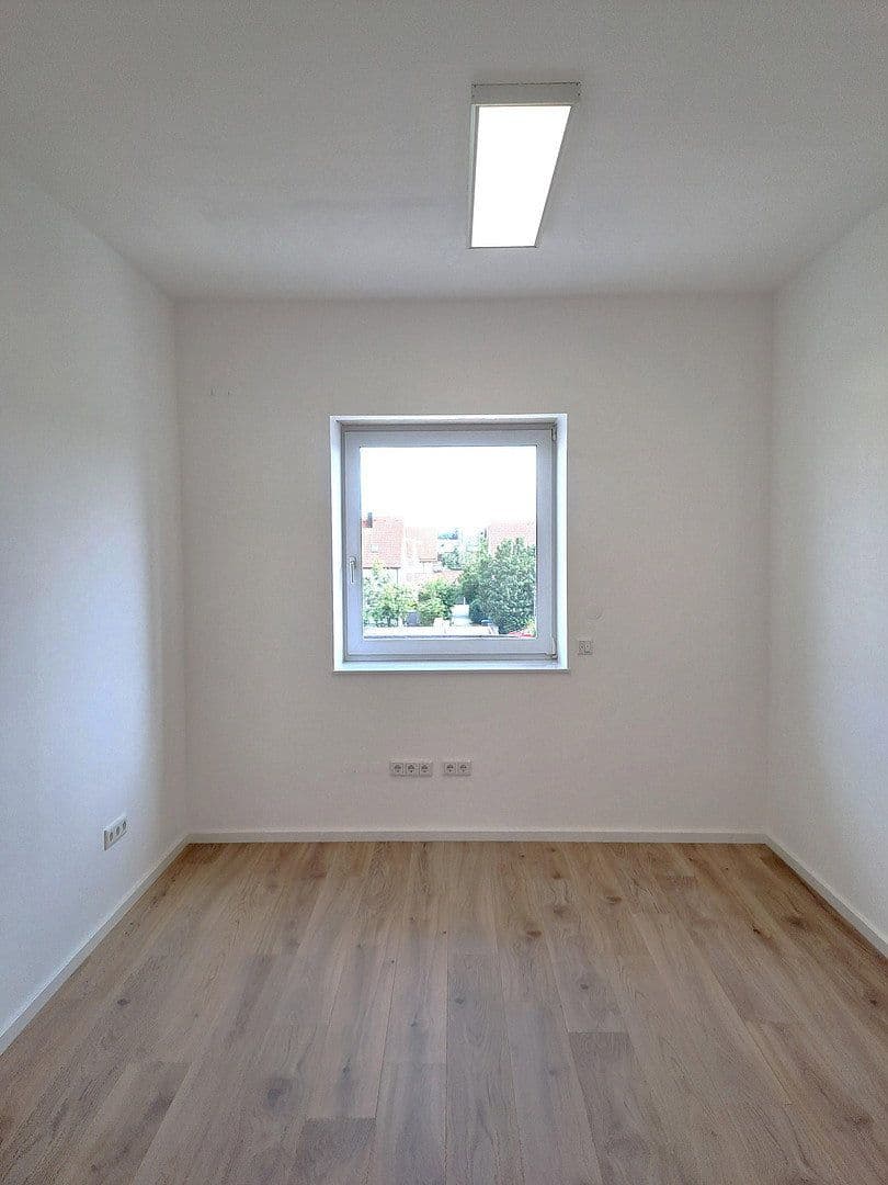 Pronájem kanceláře 115 m², Gilching, Bavorsko Pronájem kanceláře 115 m², Gilching, Bavorsko