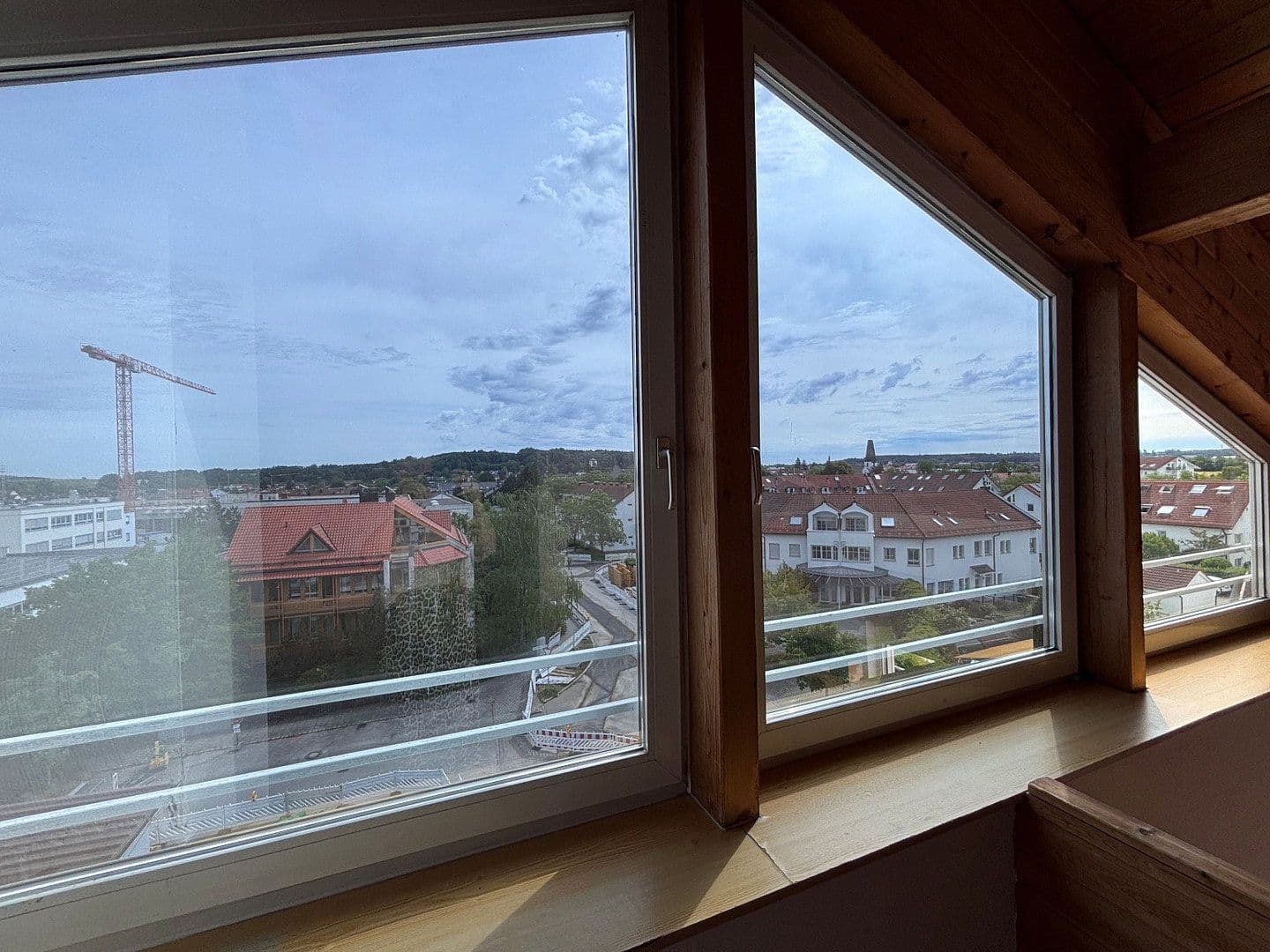 Pronájem bytu 7+1 245 m², Gilching, Bavorsko Pronájem bytu 7+1 245 m², Gilching, Bavorsko