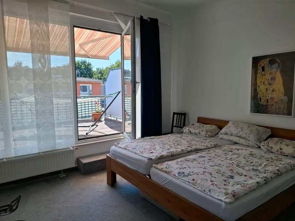 Prodej domu 154 m², pozemek 182 m², Bremen, Bremen Prodej domu 154 m², pozemek 182 m², Bremen, Bremen