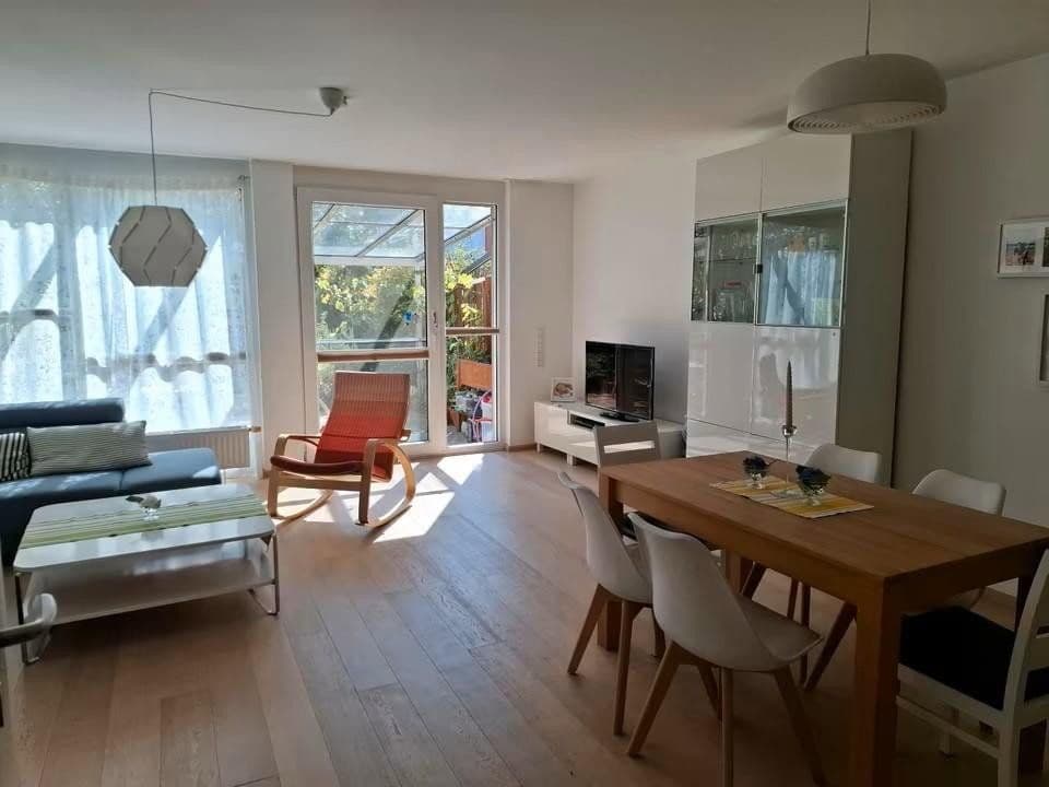 Prodej domu 154 m², pozemek 182 m², Bremen, Bremen Prodej domu 154 m², pozemek 182 m², Bremen, Bremen