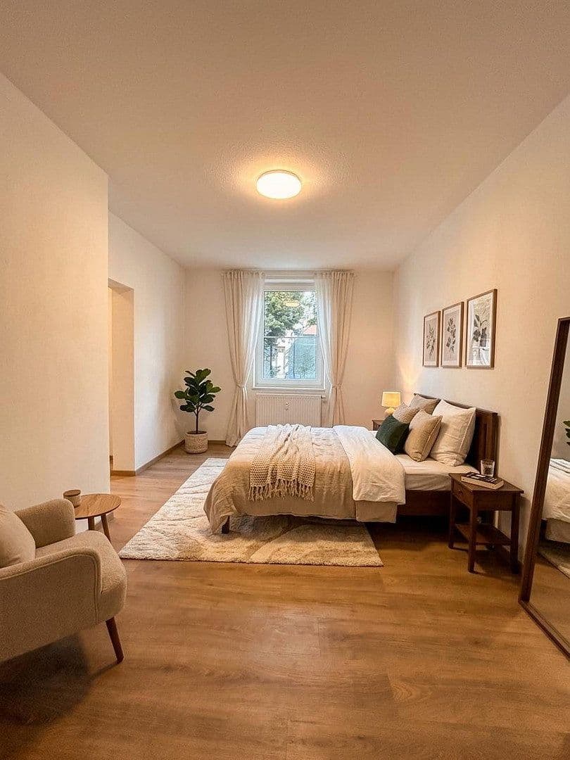 Pronájem bytu 4+1 88 m², Bernburger Straße 16, Dessau-Roßlau, Sasko-Anhaltsko Pronájem bytu 4+1 88 m², Bernburger Straße 16, Dessau-Roßlau, Sasko-Anhaltsko