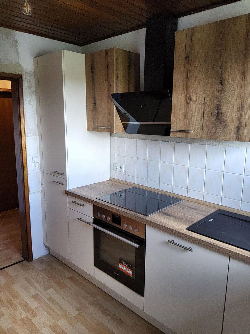 Pronájem bytu 3+1 67 m², Rheinböllen, Porýní-Falc Pronájem bytu 3+1 67 m², Rheinböllen, Porýní-Falc