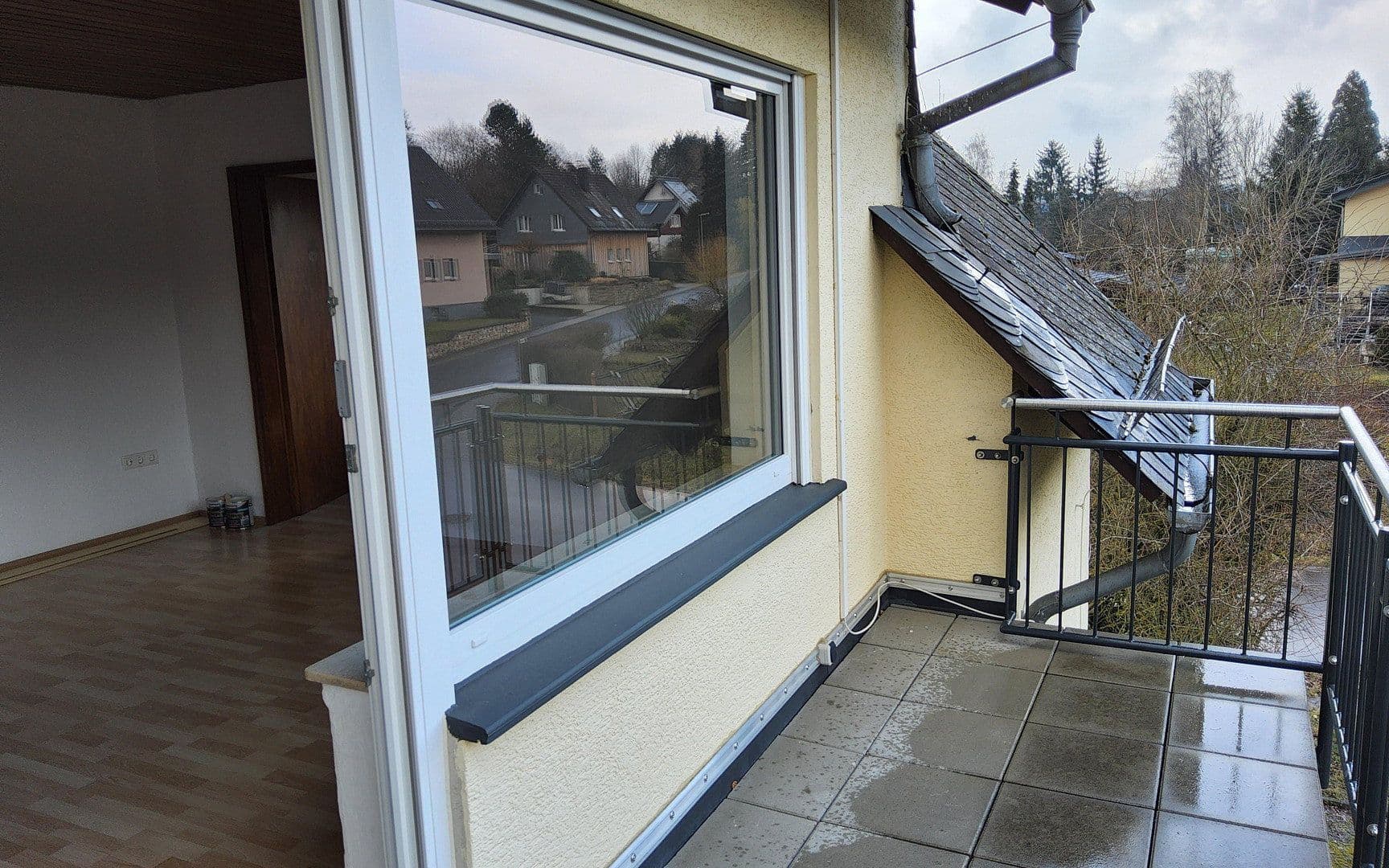 Pronájem bytu 3+1 67 m², Rheinböllen, Porýní-Falc Pronájem bytu 3+1 67 m², Rheinböllen, Porýní-Falc