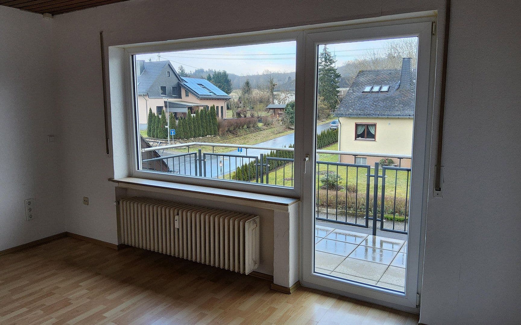 Pronájem bytu 3+1 67 m², Rheinböllen, Porýní-Falc Pronájem bytu 3+1 67 m², Rheinböllen, Porýní-Falc