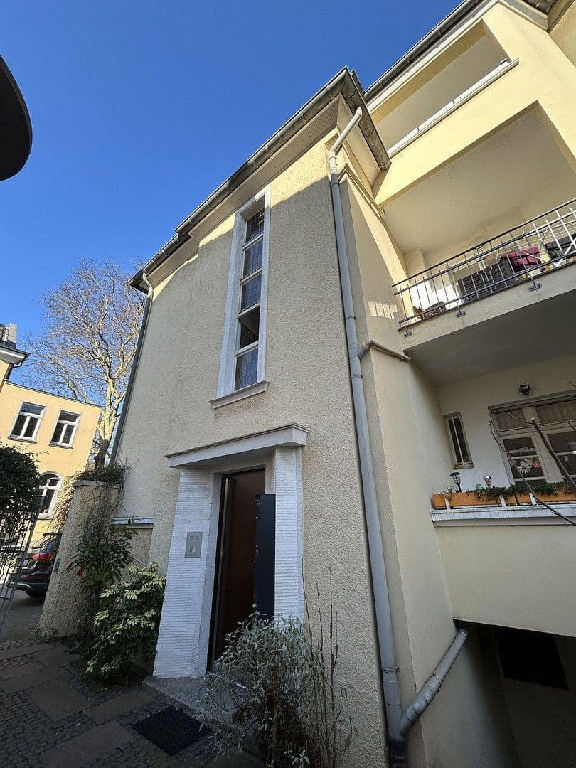 Pronájem bytu 4+1 100 m², Duisburg Alt-Hamborn, Severní Porýní-Vestfálsko Pronájem bytu 4+1 100 m², Duisburg Alt-Hamborn, Severní Porýní-Vestfálsko