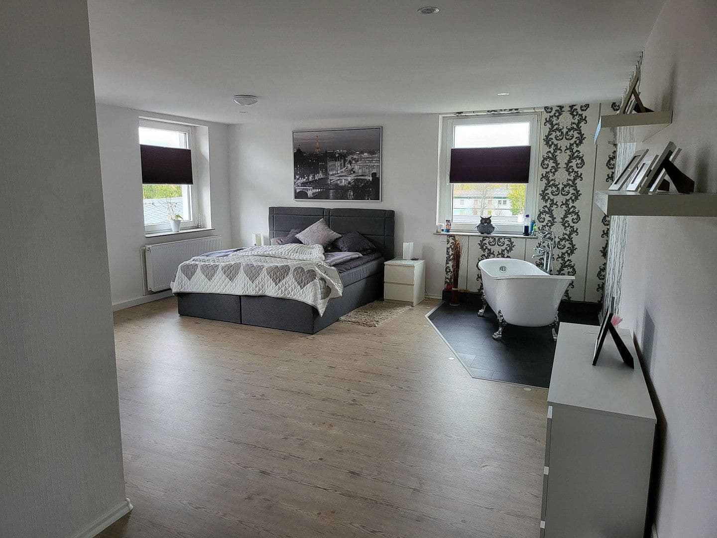 Pronájem bytu 4+kk 200 m², Waldenburger Straße 87, Glauchau, Sasko Pronájem bytu 4+kk 200 m², Waldenburger Straße 87, Glauchau, Sasko