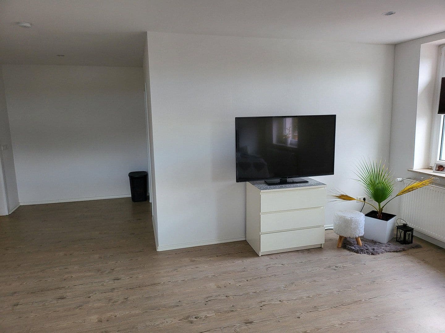 Pronájem bytu 4+kk 200 m², Waldenburger Straße 87, Glauchau, Sasko Pronájem bytu 4+kk 200 m², Waldenburger Straße 87, Glauchau, Sasko