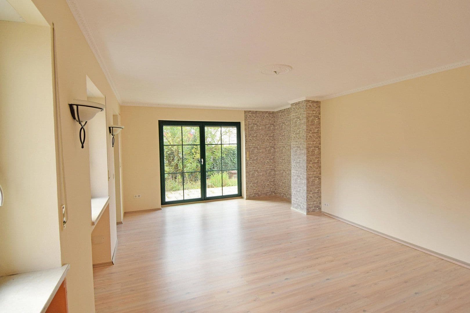 Prodej domu 140 m², pozemek 200 m², Geiselhöring, Bavorsko Prodej domu 140 m², pozemek 200 m², Geiselhöring, Bavorsko