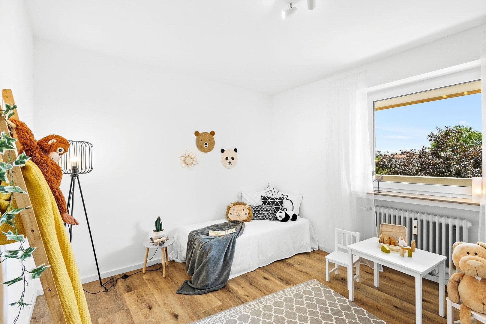 Prodej bytu 4+kk 98 m², Ludwig-Scherl-Ring 3, Straubing, Bavorsko Prodej bytu 4+kk 98 m², Ludwig-Scherl-Ring 3, Straubing, Bavorsko