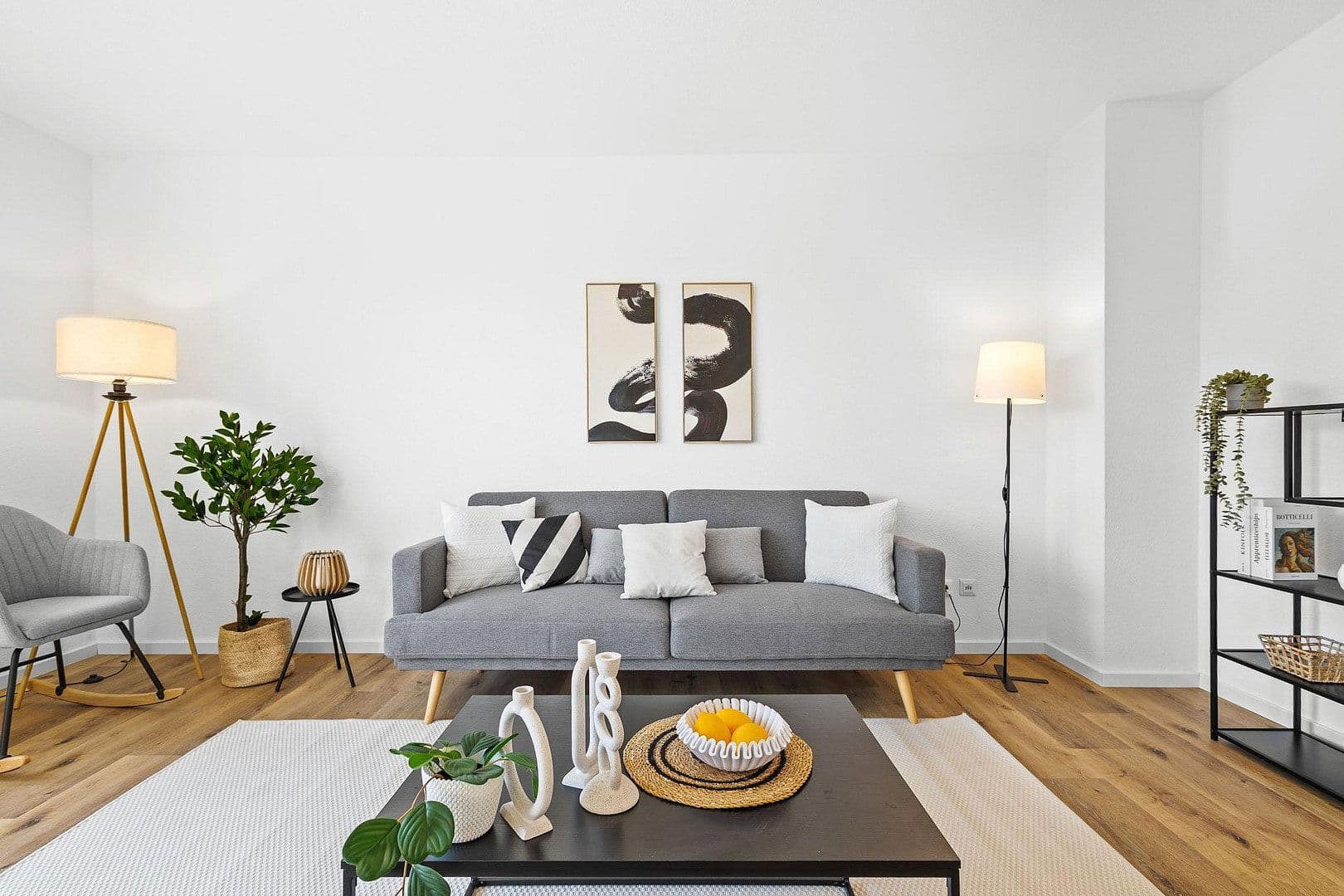 Prodej bytu 4+kk 98 m², Ludwig-Scherl-Ring 3, Straubing, Bavorsko Prodej bytu 4+kk 98 m², Ludwig-Scherl-Ring 3, Straubing, Bavorsko