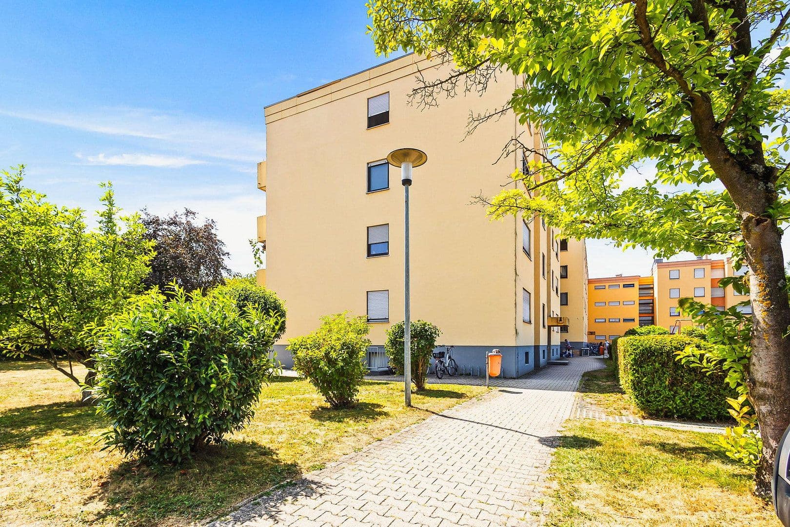 Prodej bytu 4+kk 98 m², Ludwig-Scherl-Ring 3, Straubing, Bavorsko Prodej bytu 4+kk 98 m², Ludwig-Scherl-Ring 3, Straubing, Bavorsko