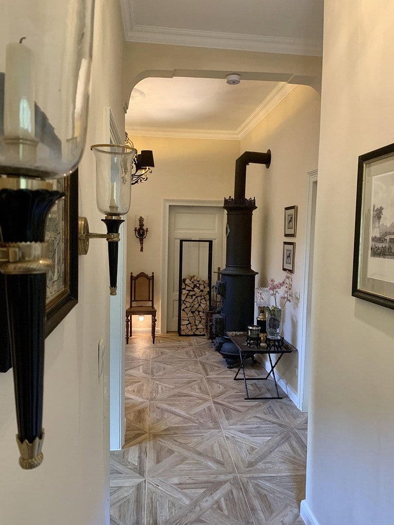 Prodej domu 226 m², pozemek 3.169 m², Neumagen-Dhron, Porýní-Falc Prodej domu 226 m², pozemek 3.169 m², Neumagen-Dhron, Porýní-Falc