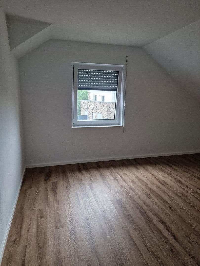 Pronájem bytu 3+1 91 m², Wallenhorst, Dolní Sasko Pronájem bytu 3+1 91 m², Wallenhorst, Dolní Sasko