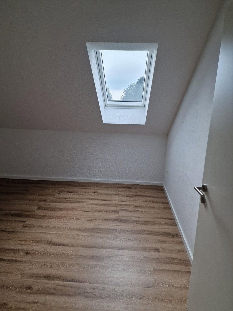 Pronájem bytu 3+1 91 m², Wallenhorst, Dolní Sasko Pronájem bytu 3+1 91 m², Wallenhorst, Dolní Sasko